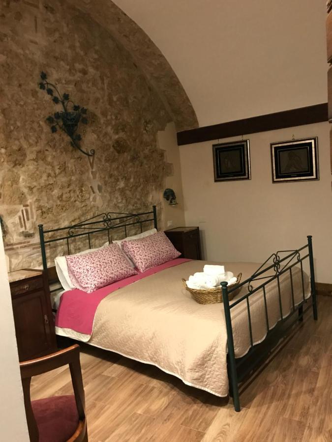Le Prigioni Del Palazzo B&B Sora Zewnętrze zdjęcie