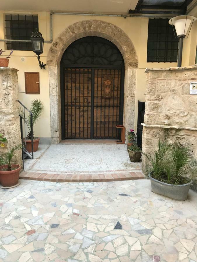 Le Prigioni Del Palazzo B&B Sora Zewnętrze zdjęcie