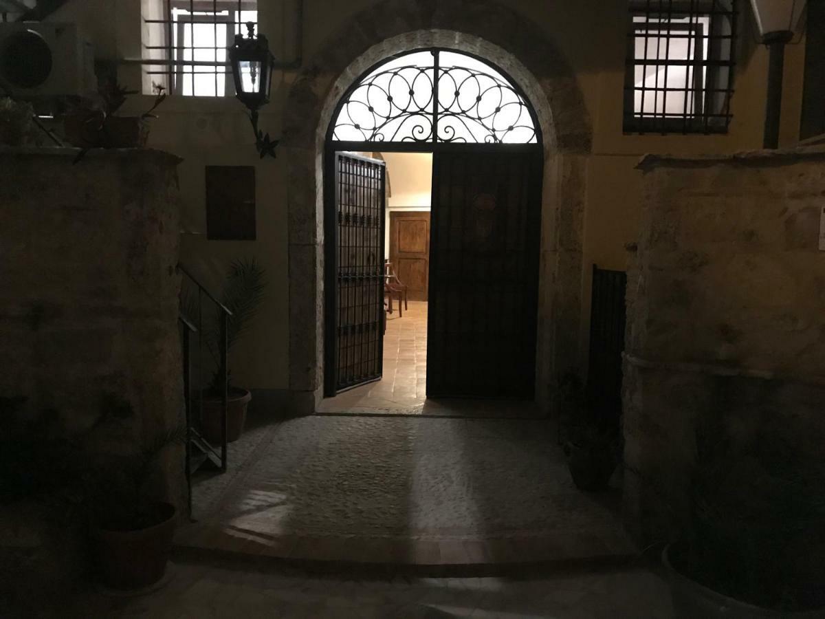 Le Prigioni Del Palazzo B&B Sora Zewnętrze zdjęcie