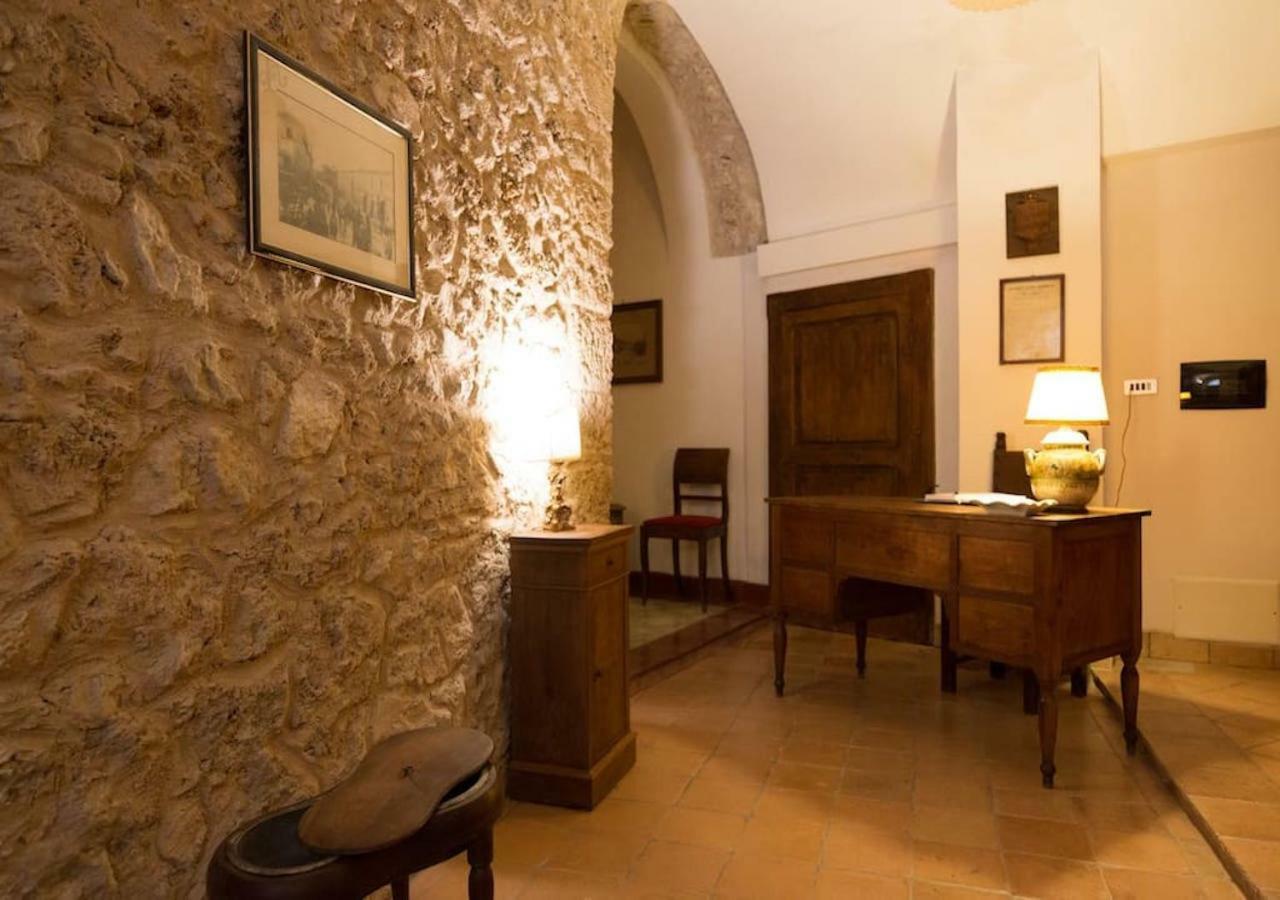 Le Prigioni Del Palazzo B&B Sora Zewnętrze zdjęcie